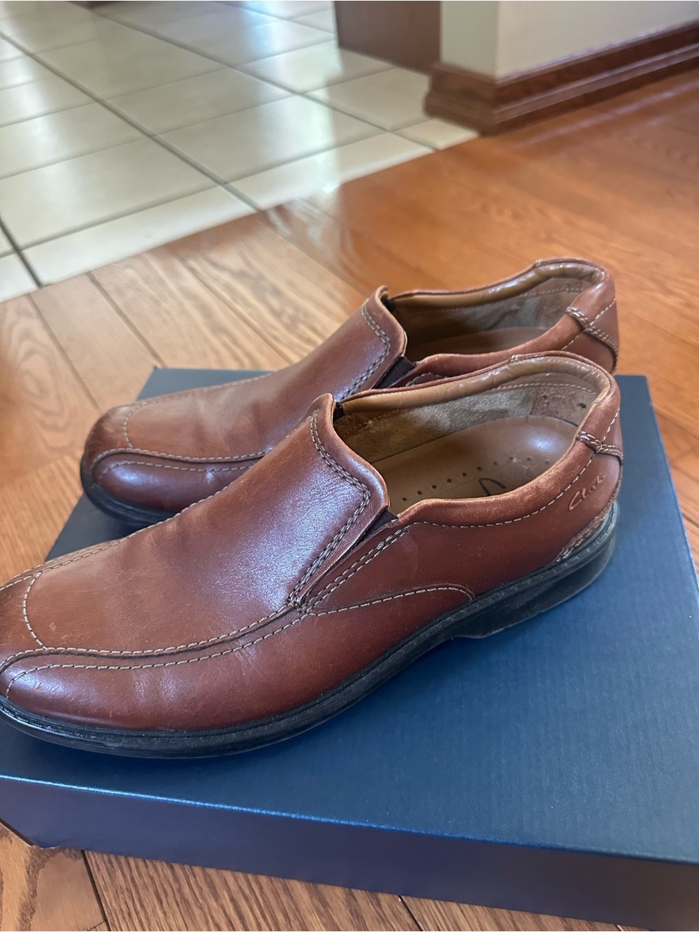 Men's Clarks Brown Leather Slip-On Loafers - Comfort Casual